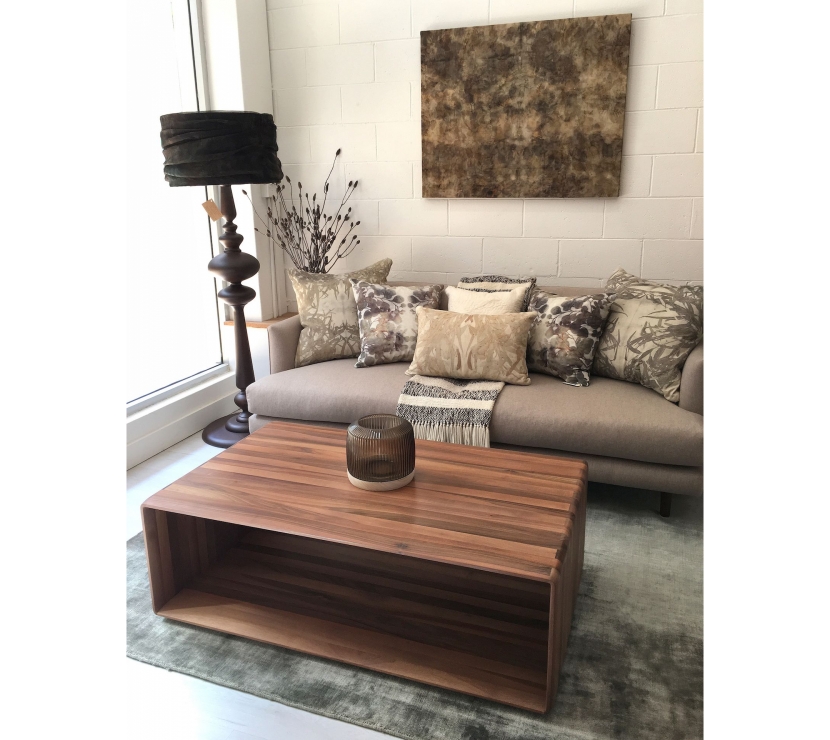 invito coffee table big image